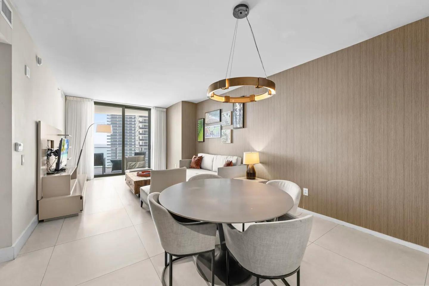 Upscale Comfort And Breathtaking Views At H Hollywood Residences By Zelloo Beverley Beach ภายนอก รูปภาพ