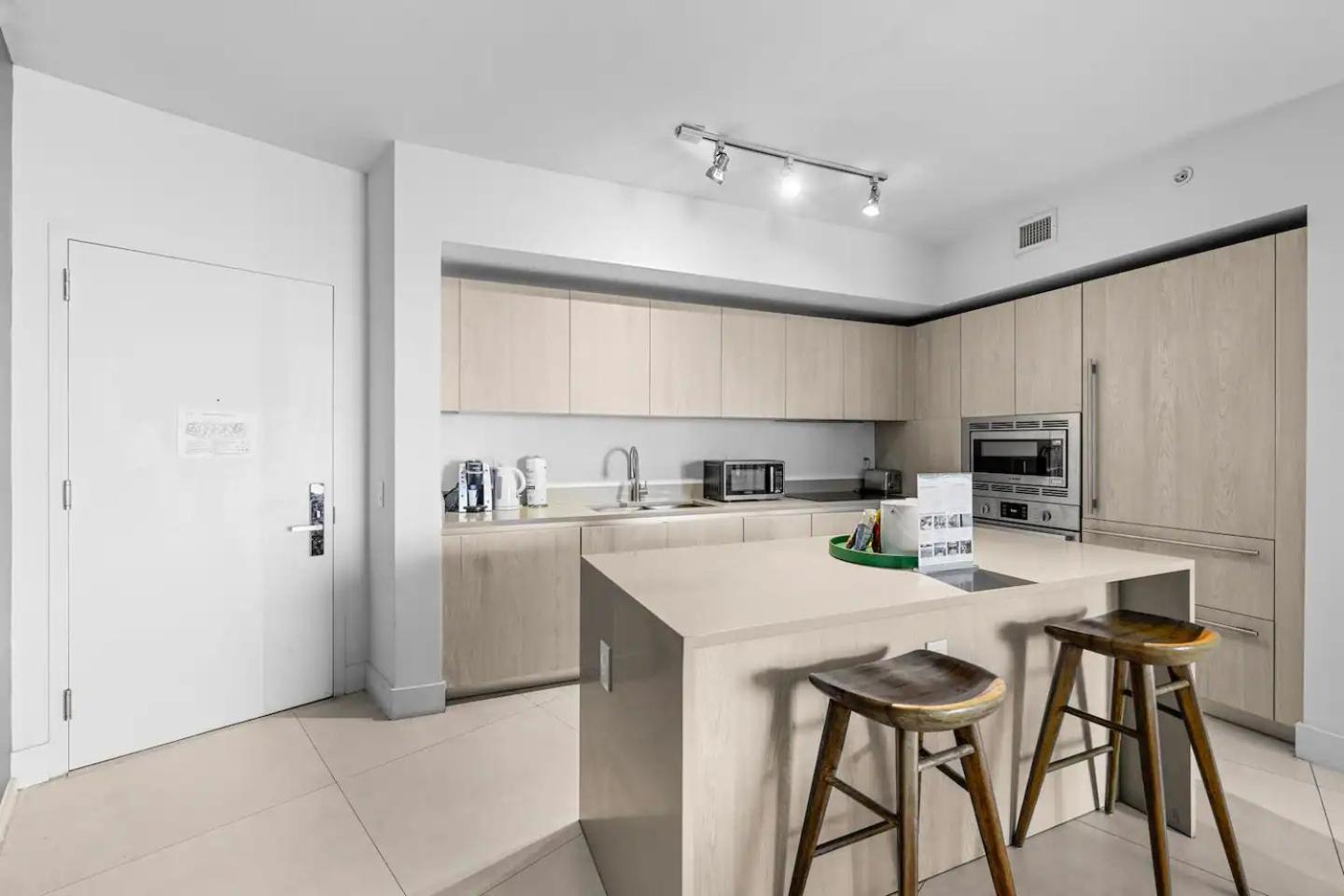 Upscale Comfort And Breathtaking Views At H Hollywood Residences By Zelloo Beverley Beach ภายนอก รูปภาพ